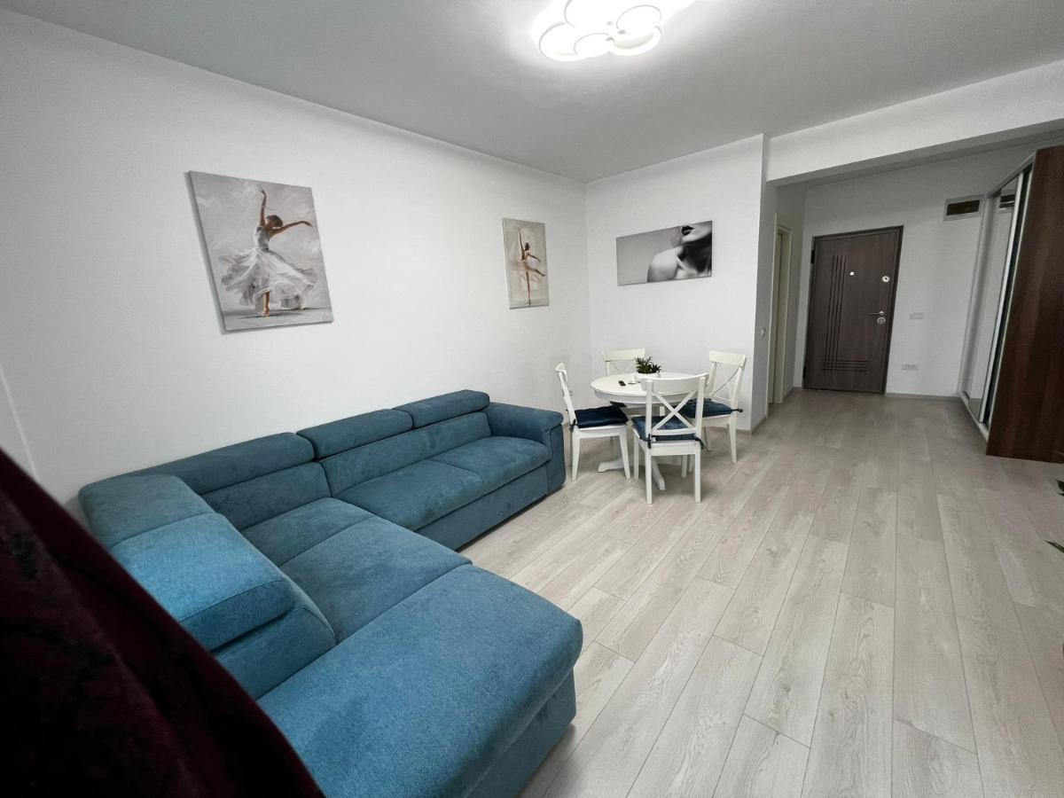 Urban Apartments And Studios - City Center Iasi Exteriör bild